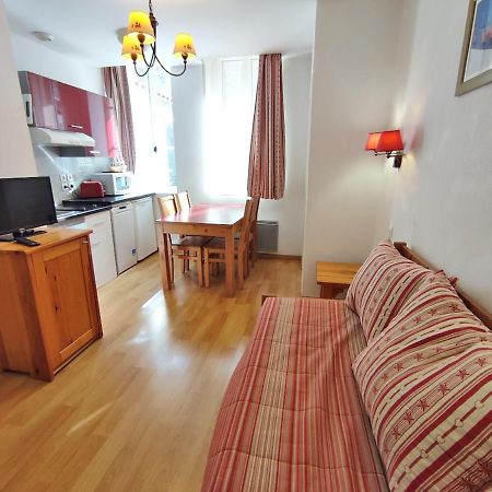 Pat 83, T2, Centre Luchon, Wifi, Casier A Skis, 4 Personnes Bagneres-de-Luchon Екстер'єр фото