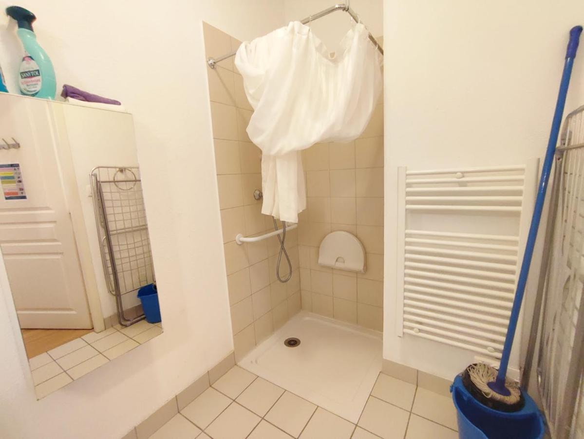 Pat 83, T2, Centre Luchon, Wifi, Casier A Skis, 4 Personnes Bagneres-de-Luchon Екстер'єр фото